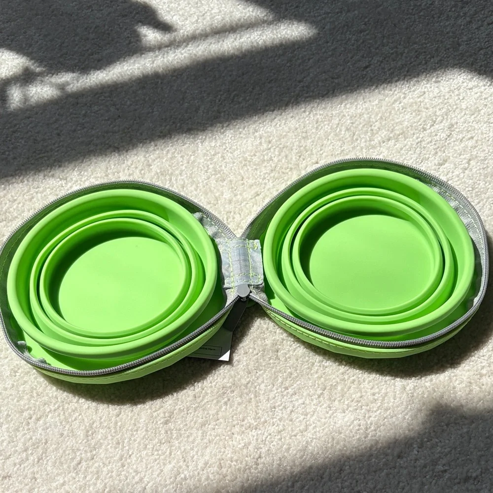 Green Collapsible Silicone Bowls For Pets